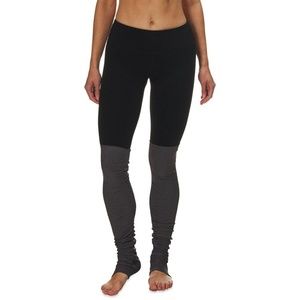ALO High-Waisted Doddess Leggings